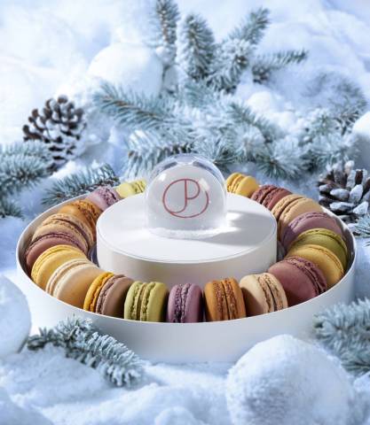 COURONNE DE MACARONS